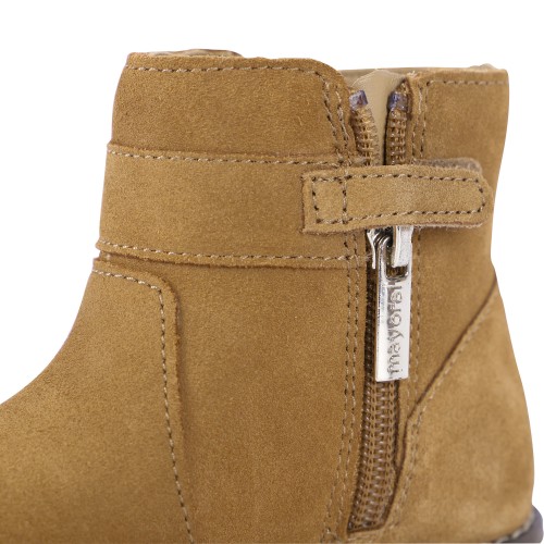 Fringe Detailing Leather Bootees in Brown