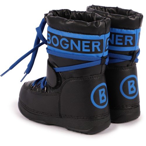 Lace-Up Faux Fur Interior Logo Ski Boots in Black and Blue