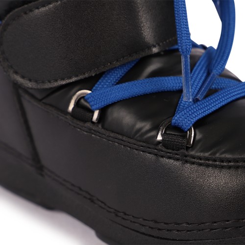 Lace-Up Faux Fur Interior Logo Ski Boots in Black and Blue