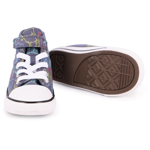 Constellations Easy-On Chuck Taylor All Star Sneakers in Purple Constellations Easy-On Chuck Taylor All Star Sneakers in Purple